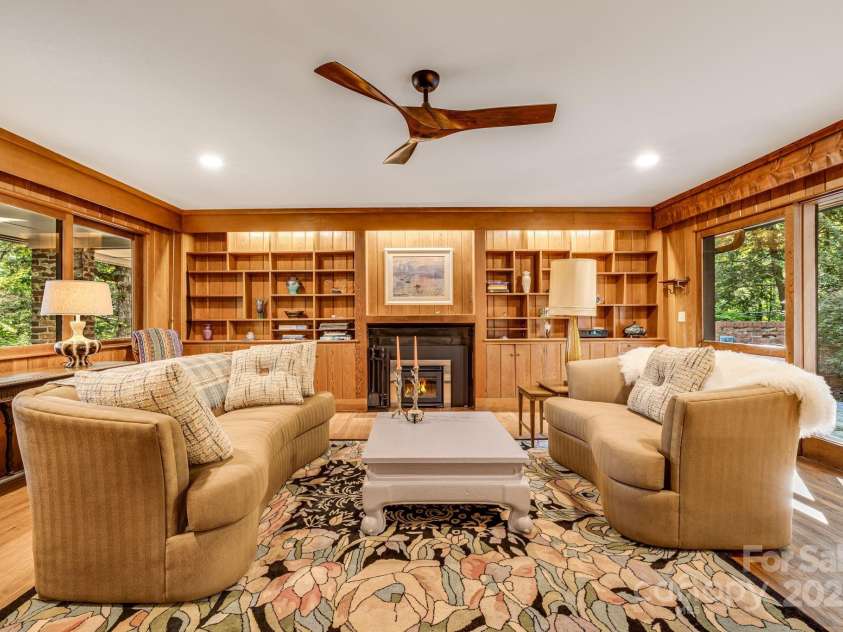 750 Braewick Road, Tryon, NC 28782.  MLS# CAR4305252, YatesRealty ID 9244. 
