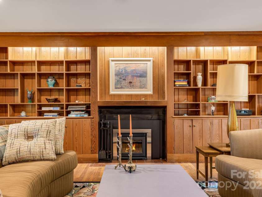 750 Braewick Road, Tryon, NC 28782.  MLS# CAR4305252, YatesRealty ID 9244. 