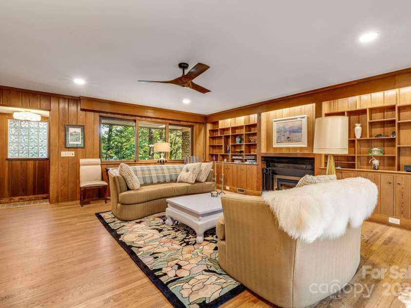 750 Braewick Road, Tryon, NC 28782.  MLS# CAR4305252, YatesRealty ID 9244. 