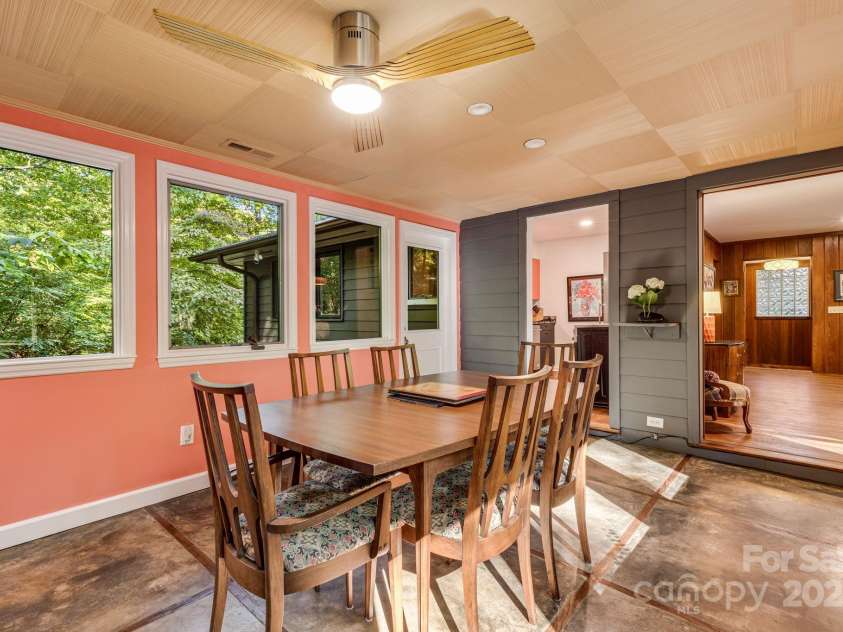 750 Braewick Road, Tryon, NC 28782.  MLS# CAR4305252, YatesRealty ID 9244. 