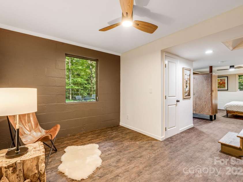 750 Braewick Road, Tryon, NC 28782.  MLS# CAR4305252, YatesRealty ID 9244. 