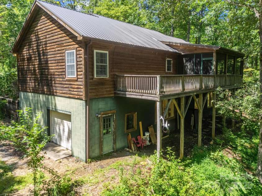 288 Long Ridge Road, Old Fort, NC 28762.  MLS# CAR4297306, YatesRealty ID 9246. Spacious rear deck.