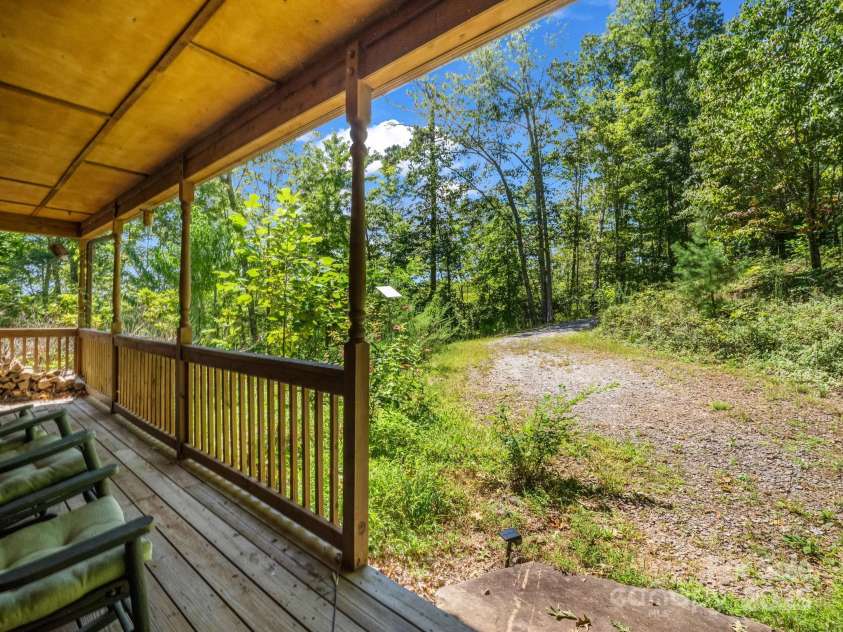 288 Long Ridge Road, Old Fort, NC 28762.  MLS# CAR4297306, YatesRealty ID 9246. Upper Driveway