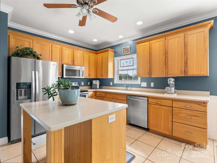 660 Scoggins Road, Rutherfordton, NC 28139.  MLS# CAR4310671, YatesRealty ID 9247. 