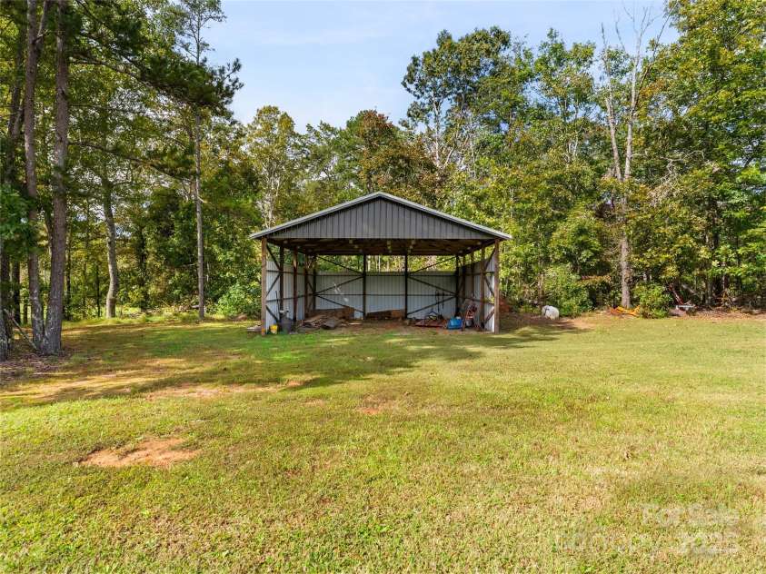 660 Scoggins Road, Rutherfordton, NC 28139.  MLS# CAR4310671, YatesRealty ID 9247. 