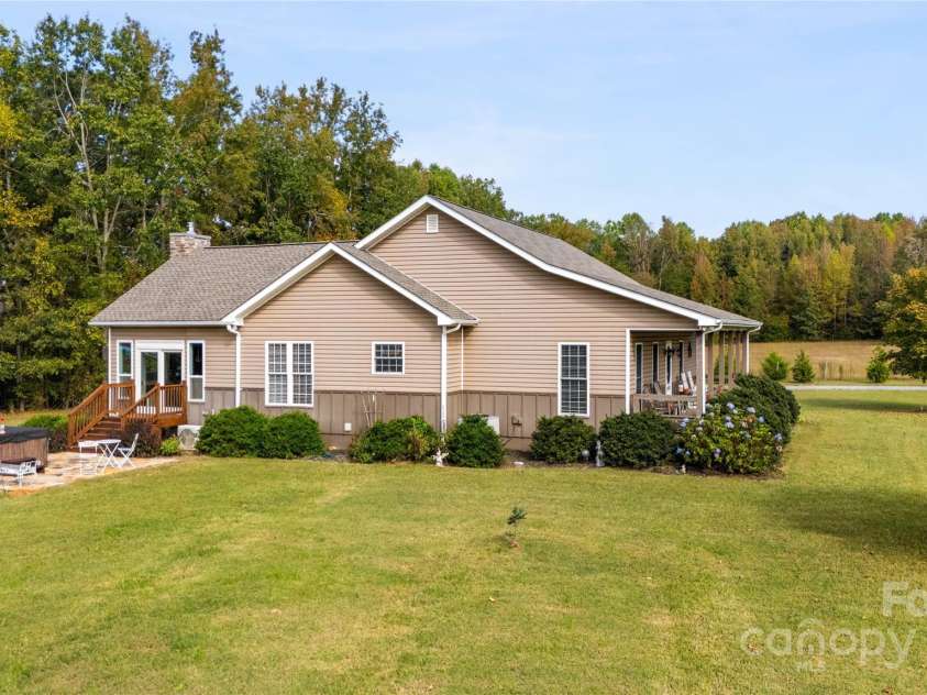 660 Scoggins Road, Rutherfordton, NC 28139.  MLS# CAR4310671, YatesRealty ID 9247. 