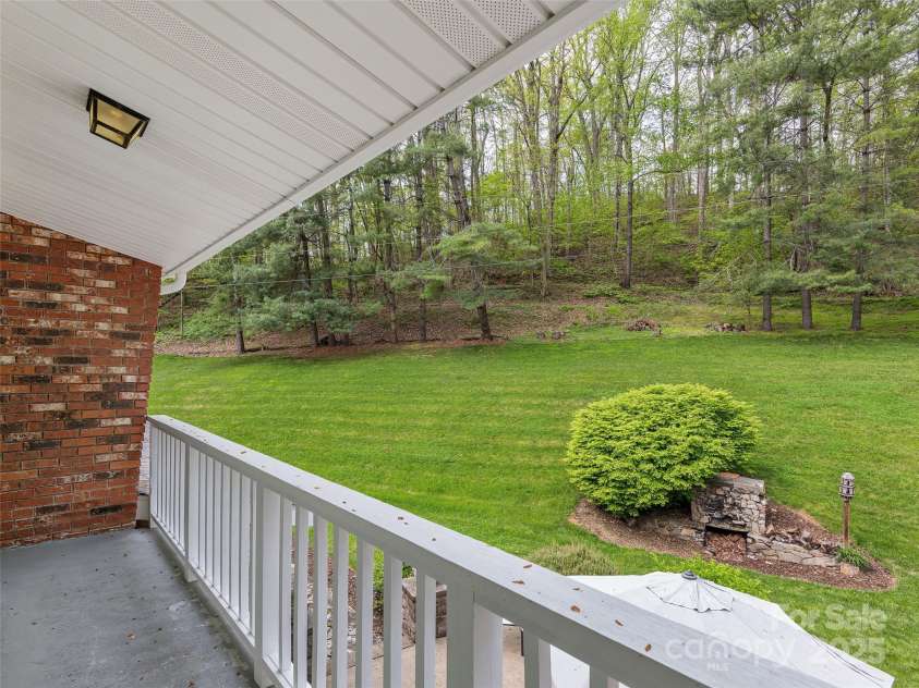 1963 Crymes Cove Road, Waynesville, NC 28786.  MLS# CAR4246180, YatesRealty ID 9248. 