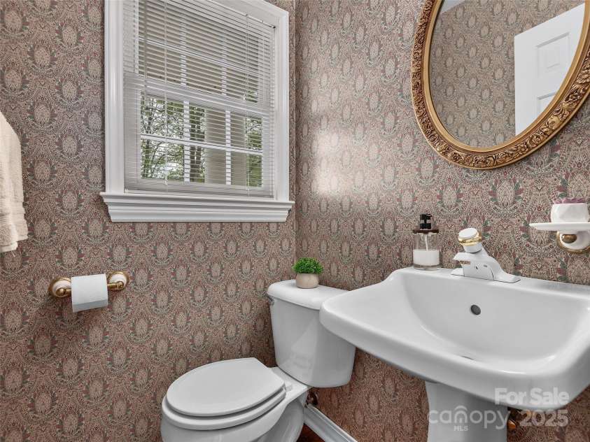 1963 Crymes Cove Road, Waynesville, NC 28786.  MLS# CAR4246180, YatesRealty ID 9248. 