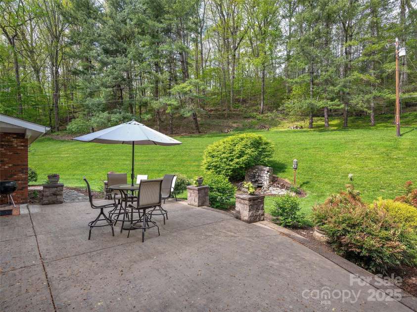 1963 Crymes Cove Road, Waynesville, NC 28786.  MLS# CAR4246180, YatesRealty ID 9248. 