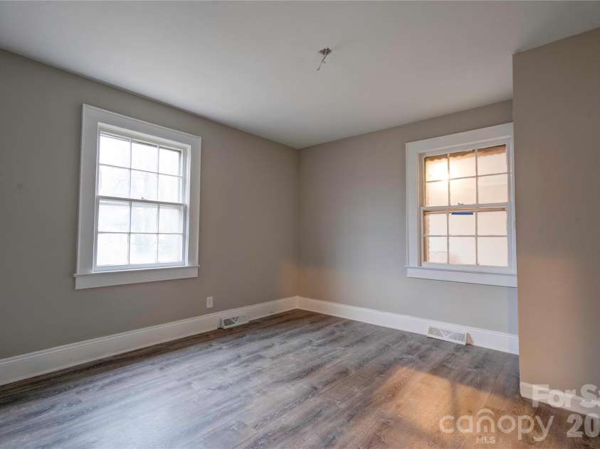 704 Earl Road, Shelby, NC 28150.  MLS# CAR4325482, YatesRealty ID 9248. 