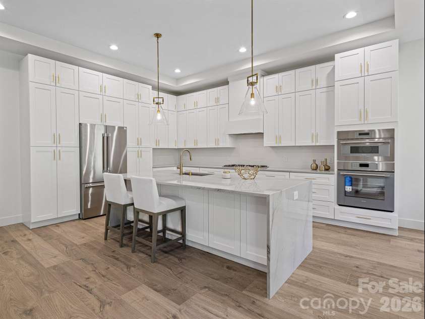 413 Big Hill Drive, Arden, NC 28704.  MLS# CAR4334677, YatesRealty ID 925. 