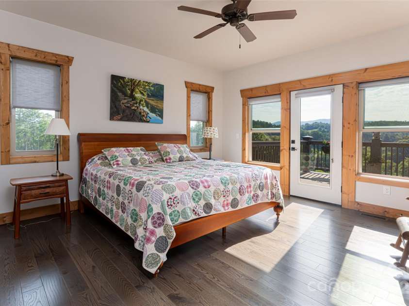 18 Gracie Lane, Weaverville, NC 28787.  MLS# CAR4213943, YatesRealty ID 9250. 