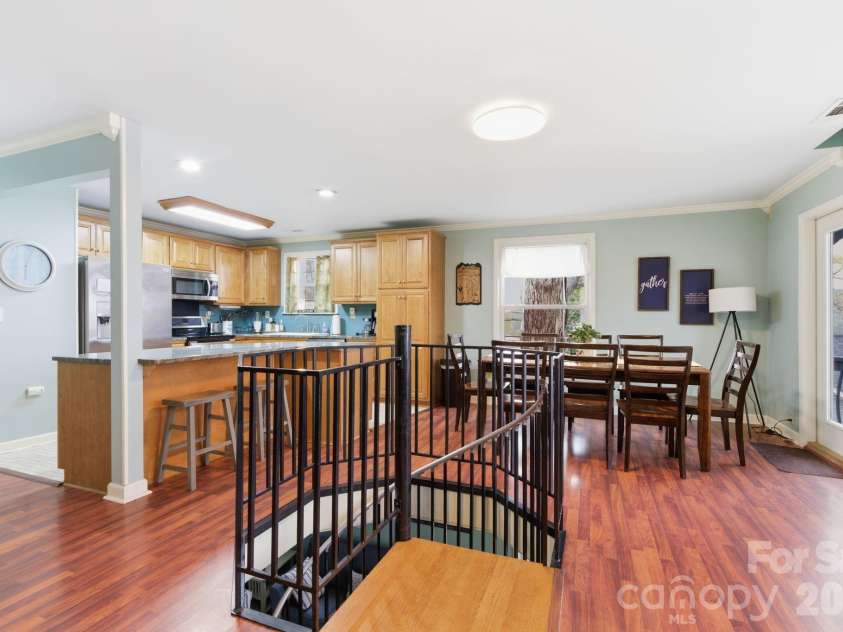 547 Lake Shore Drive, Norwood, NC 28128.  MLS# CAR4361576, YatesRealty ID 9250. 