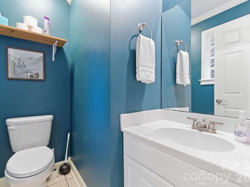 547 Lake Shore Drive, Norwood, NC 28128.  MLS# CAR4361576, YatesRealty ID 9250. 
