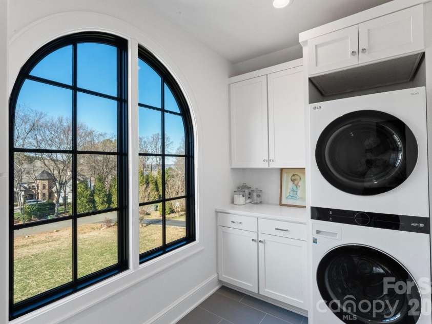 20320 Havenview Drive, Cornelius, NC 28031.  MLS# CAR4342352, YatesRealty ID 9251. Upper laundry room, with a view!