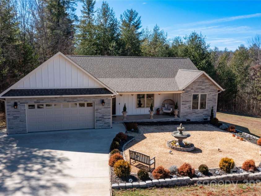 188 Hill Top Acres Drive, Mars Hill, NC 28754.  MLS# CAR4226566, YatesRealty ID 9252. 