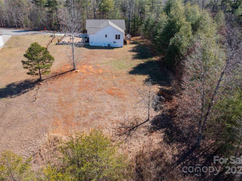 188 Hill Top Acres Drive, Mars Hill, NC 28754.  MLS# CAR4226566, YatesRealty ID 9252. 
