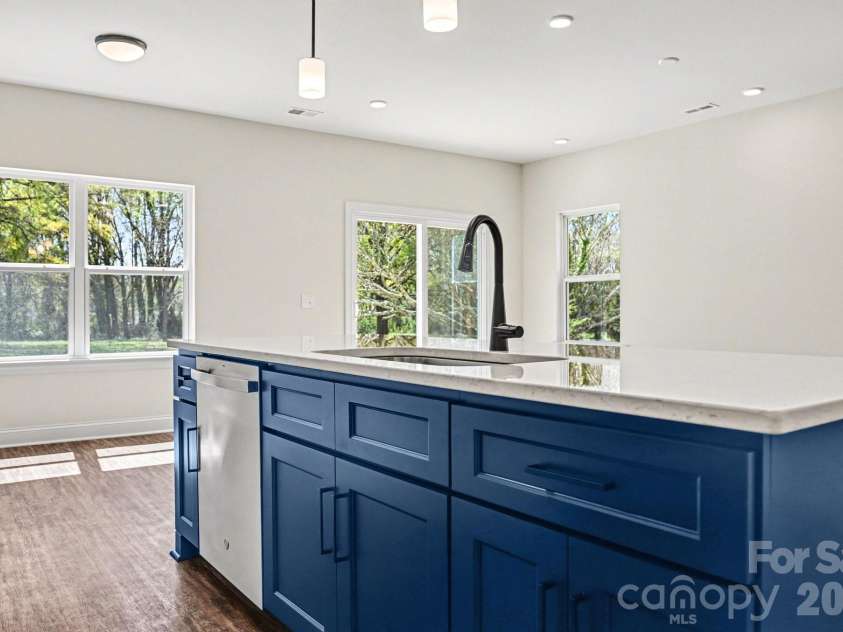 560 Wilson Avenue, Mooresville, NC 28115.  MLS# CAR4343842, YatesRealty ID 9252. 