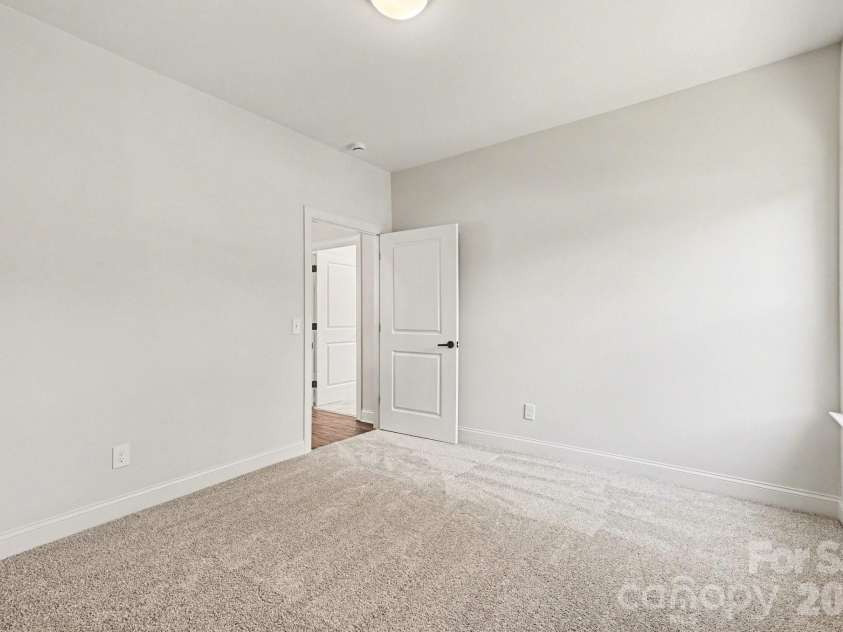 560 Wilson Avenue, Mooresville, NC 28115.  MLS# CAR4343842, YatesRealty ID 9252. 