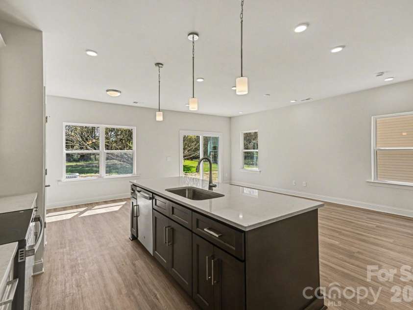 562 Wilson Avenue, Mooresville, NC 28115.  MLS# CAR4343851, YatesRealty ID 9253. 