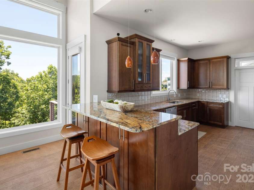 14 Al Dorf Drive, Weaverville, NC 28787.  MLS# CAR4238293, YatesRealty ID 9254. 