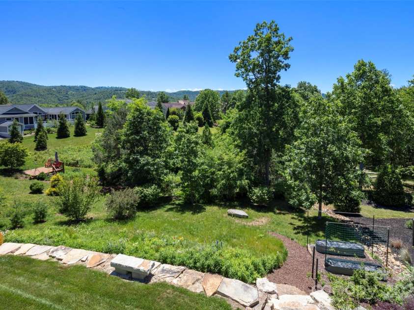 14 Al Dorf Drive, Weaverville, NC 28787.  MLS# CAR4238293, YatesRealty ID 9254. 