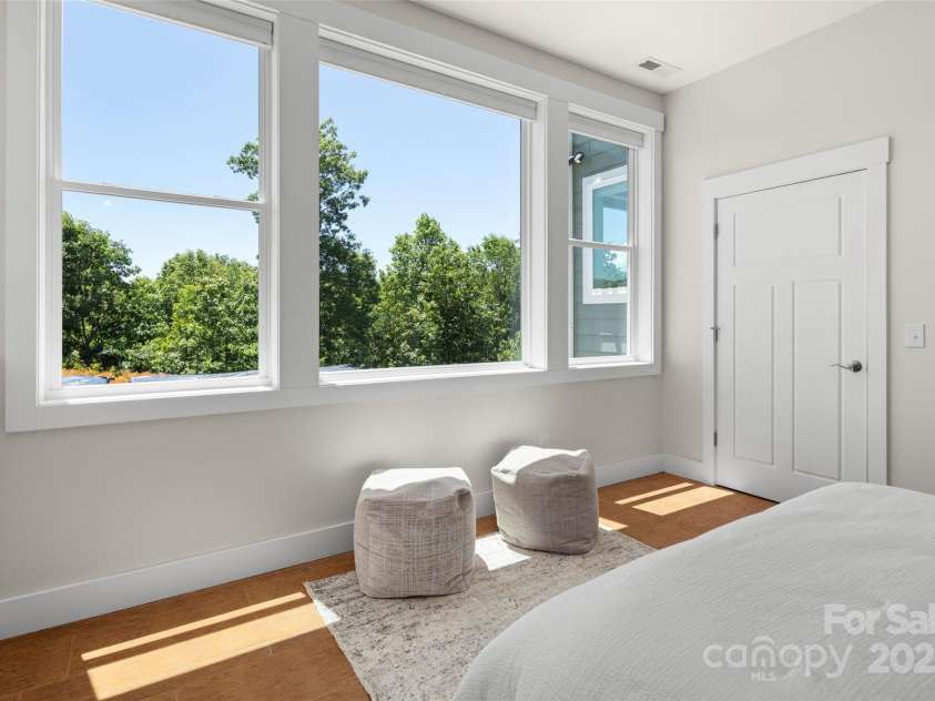 14 Al Dorf Drive, Weaverville, NC 28787.  MLS# CAR4238293, YatesRealty ID 9254. 