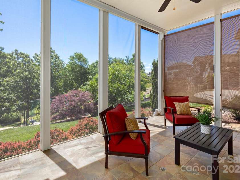 14 Al Dorf Drive, Weaverville, NC 28787.  MLS# CAR4238293, YatesRealty ID 9254. 