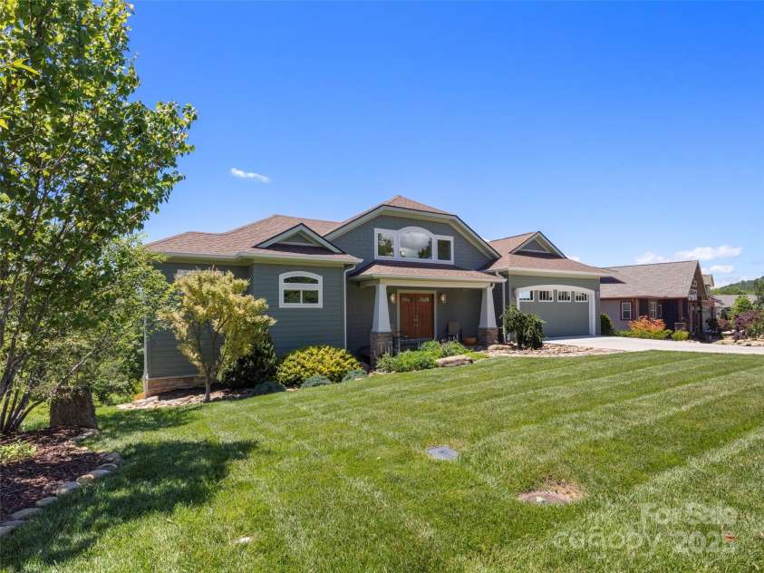 14 Al Dorf Drive, Weaverville, NC 28787.  MLS# CAR4238293, YatesRealty ID 9254. 