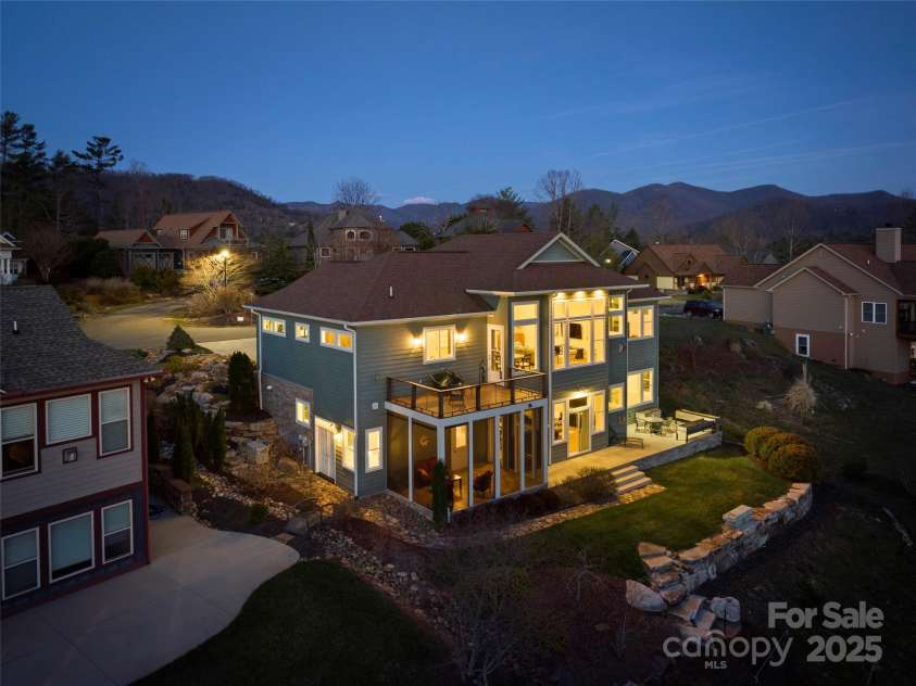 14 Al Dorf Drive, Weaverville, NC 28787.  MLS# CAR4238293, YatesRealty ID 9254. Tons of windows allow the light out and in.