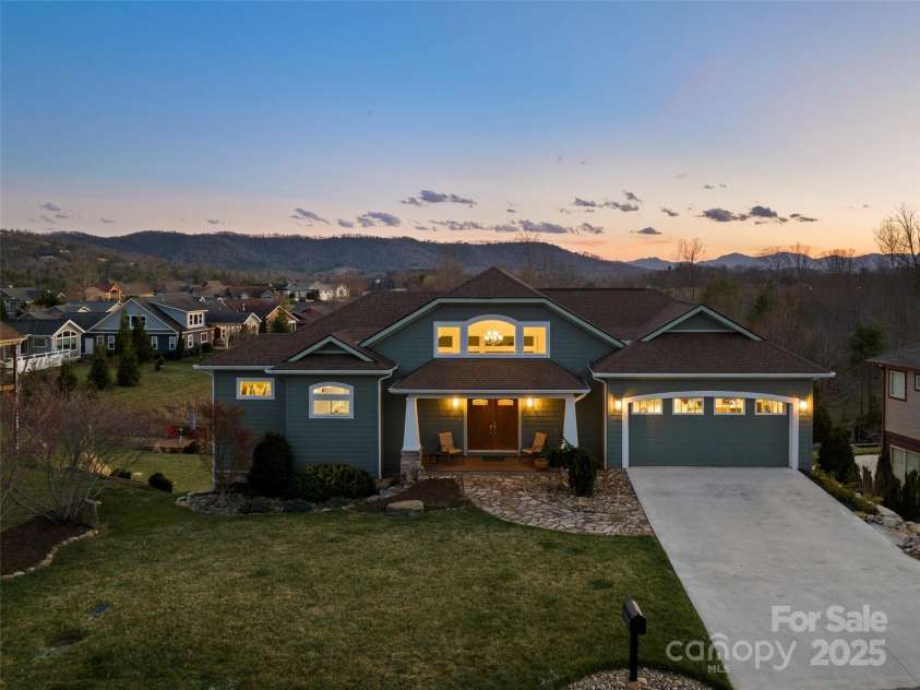 14 Al Dorf Drive, Weaverville, NC 28787.  MLS# CAR4238293, YatesRealty ID 9254. Welcome to 14 Al Dorf Drive!