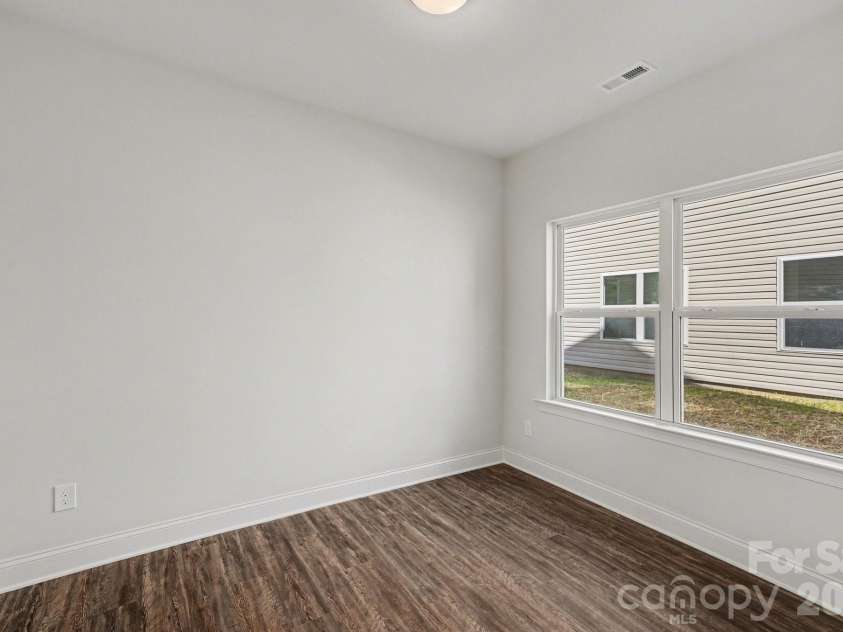 564 Wilson Avenue, Mooresville, NC 28115.  MLS# CAR4343854, YatesRealty ID 9254. 