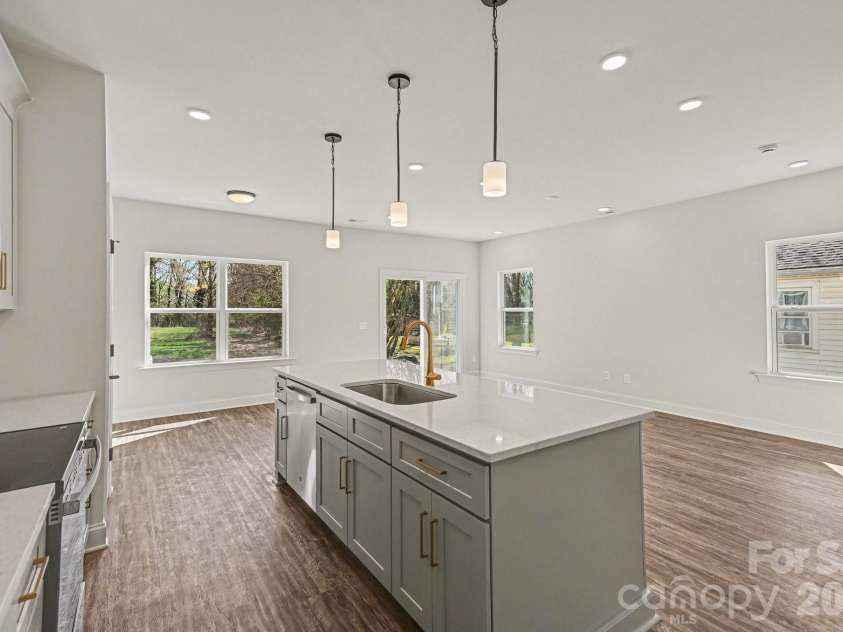 566 Wilson Avenue, Mooresville, NC 28115.  MLS# CAR4343857, YatesRealty ID 9255. 