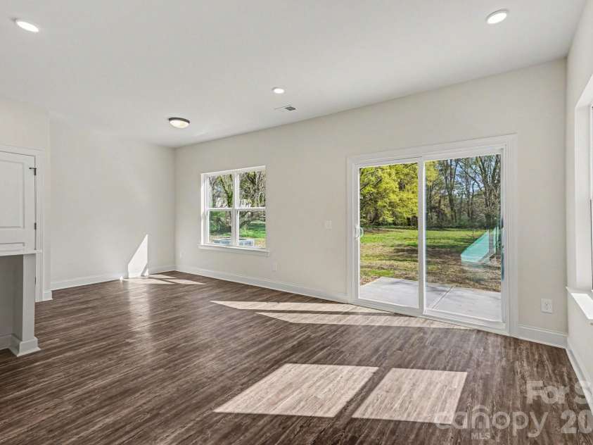 566 Wilson Avenue, Mooresville, NC 28115.  MLS# CAR4343857, YatesRealty ID 9255. 
