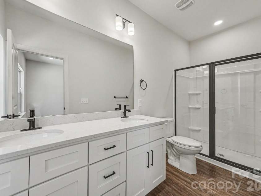 566 Wilson Avenue, Mooresville, NC 28115.  MLS# CAR4343857, YatesRealty ID 9255. 