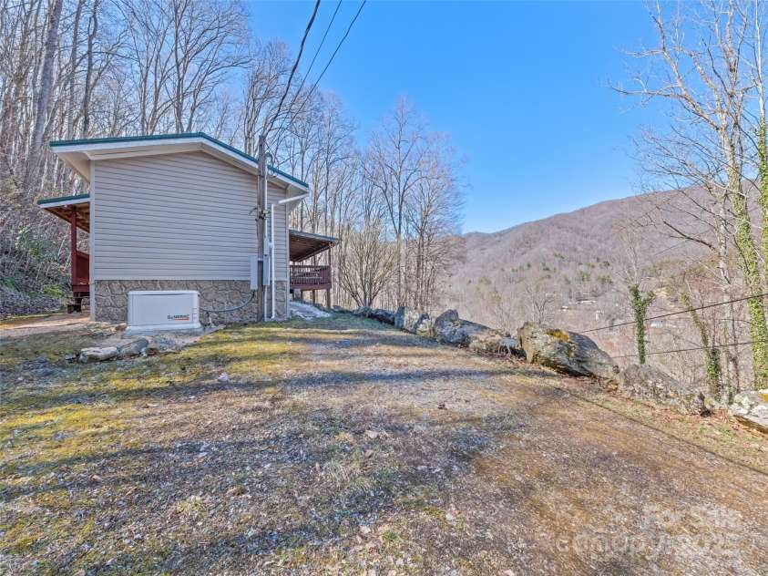 293 Mattie Marion Road, Waynesville, NC 28785.  MLS# CAR4231081, YatesRealty ID 9256. 