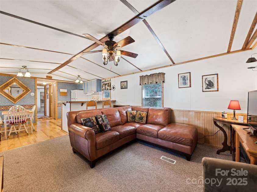 293 Mattie Marion Road, Waynesville, NC 28785.  MLS# CAR4231081, YatesRealty ID 9256. 