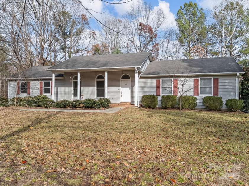 383 Woody Circle, Tryon, NC 28782.  MLS# CAR4322655, YatesRealty ID 9256. 