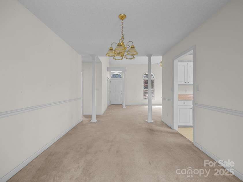 383 Woody Circle, Tryon, NC 28782.  MLS# CAR4322655, YatesRealty ID 9256. 