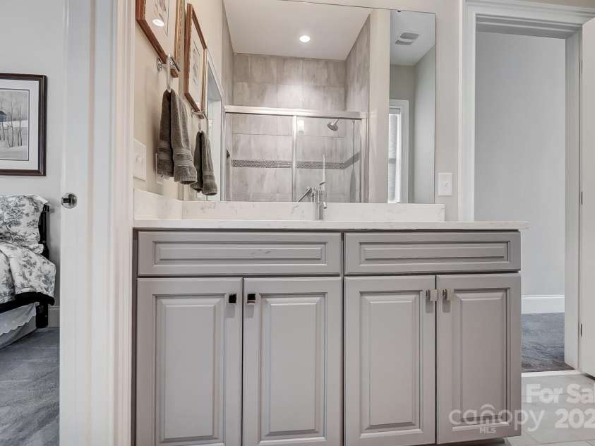 17315 Langston Drive, Charlotte, NC 28278.  MLS# CAR4245262, YatesRealty ID 9257. 