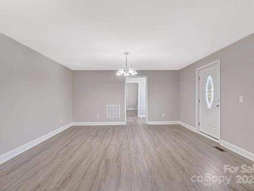 222 Main Gq Street, Salisbury, NC 28146.  MLS# CAR4298517, YatesRealty ID 9258. Dining Room