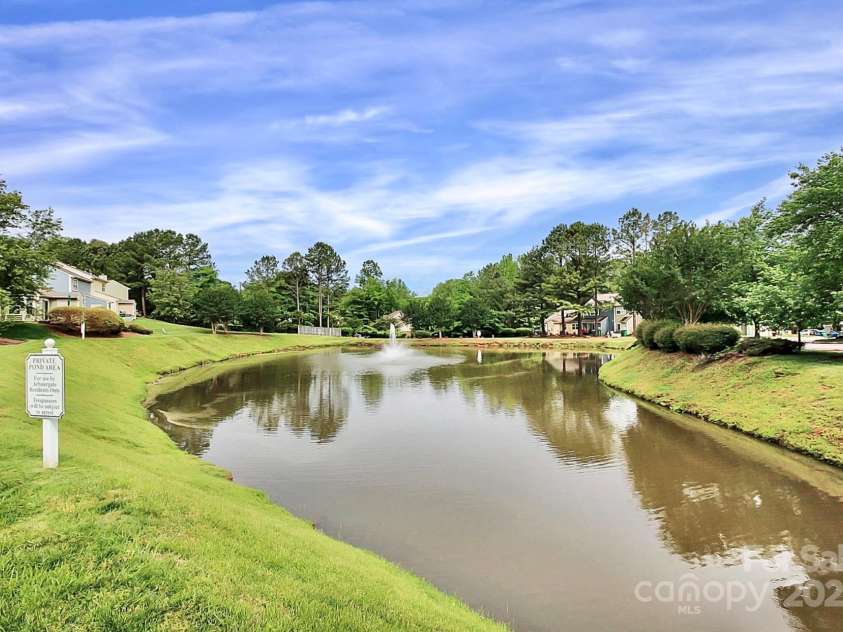 9232 Four Mile Creek Road, Charlotte, NC 28277.  MLS# CAR4253018, YatesRealty ID 9258. Pond