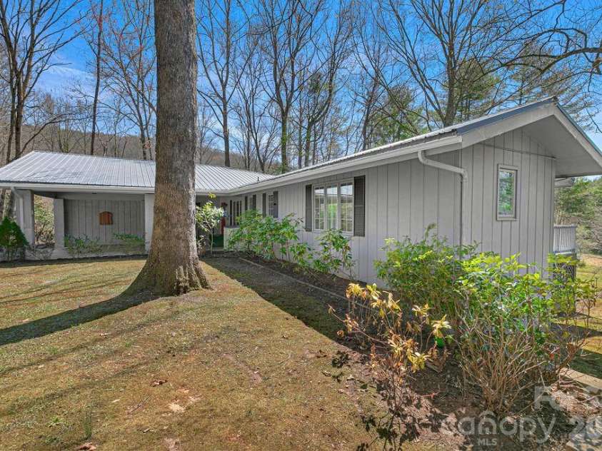 1621 Glen Cannon Drive, Pisgah Forest, NC 28768.  MLS# CAR4362258, YatesRealty ID 9259. 