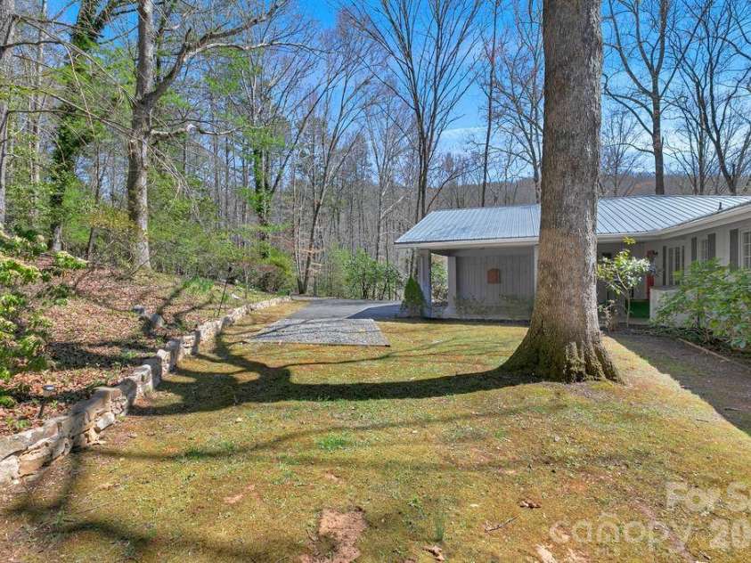 1621 Glen Cannon Drive, Pisgah Forest, NC 28768.  MLS# CAR4362258, YatesRealty ID 9259. 