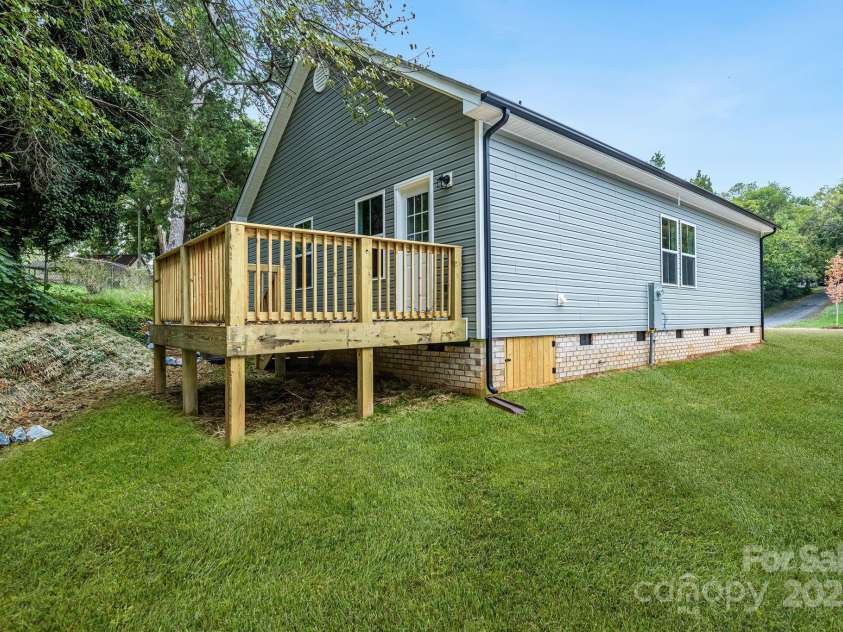 602 Meadow Street, Spencer, NC 28159.  MLS# CAR4188664, YatesRealty ID 9259. 