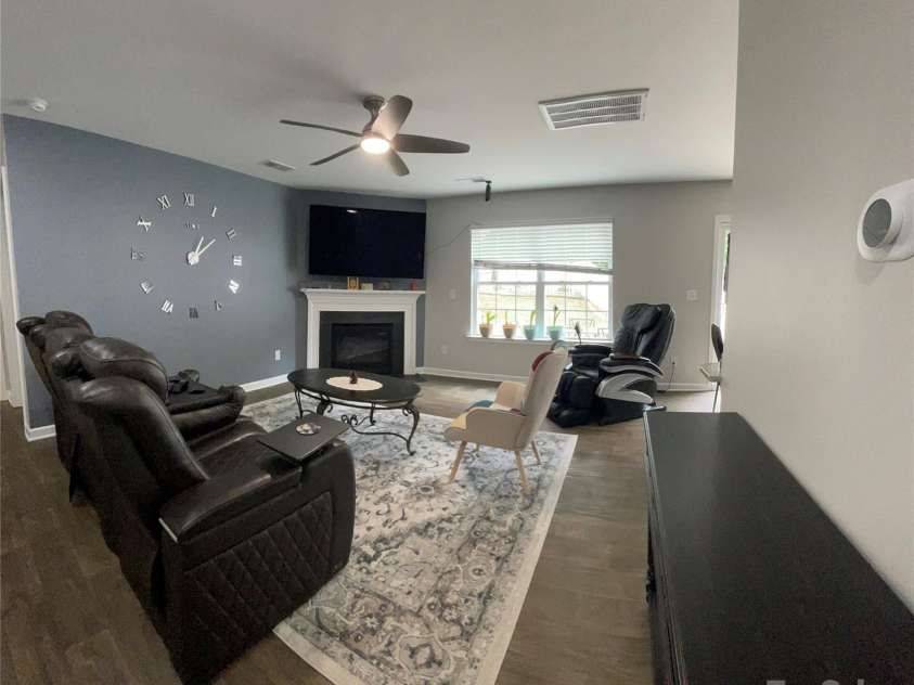 529 Elmwood Pond Court, Charlotte, NC 28214.  MLS# CAR4214332, YatesRealty ID 926. 