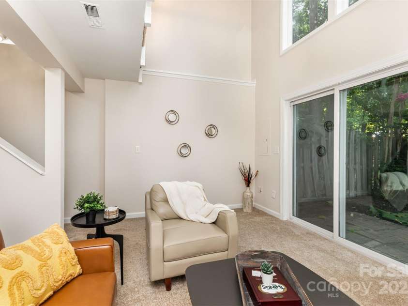 7324 Pebblestone Drive, Charlotte, NC 28212.  MLS# CAR4292248, YatesRealty ID 9260. 