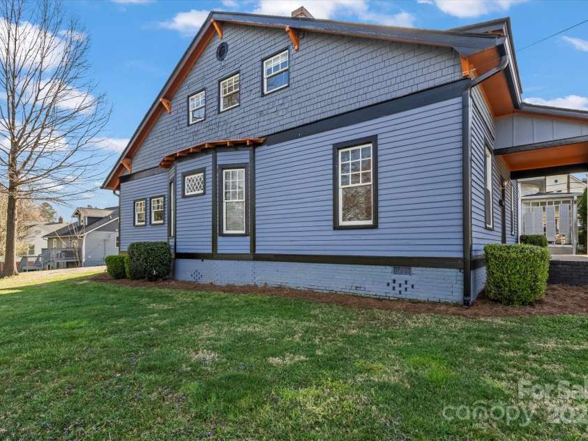 126 Henderson Street, Salisbury, NC 28144.  MLS# CAR4240582, YatesRealty ID 9261. 