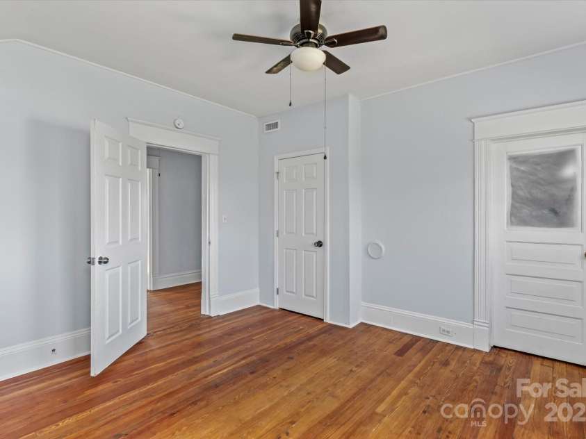 126 Henderson Street, Salisbury, NC 28144.  MLS# CAR4240582, YatesRealty ID 9261. 