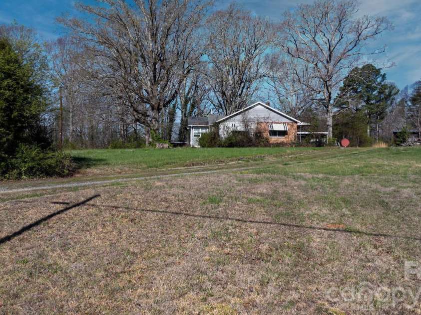4934 Nc 10 Highway, Catawba, NC 28609.  MLS# CAR4361208, YatesRealty ID 9261. 